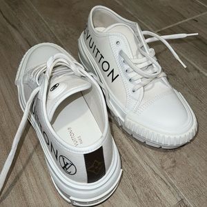 Women’s Louis Vuitton sneakers